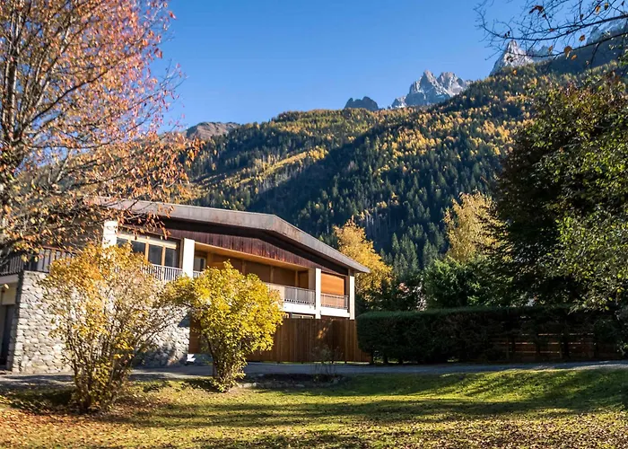 Cosy Avec Terrasse Au Centre-ville, 4 Pers, Parking, Wifi - Fr-1-343-222 Apartment Chamonix