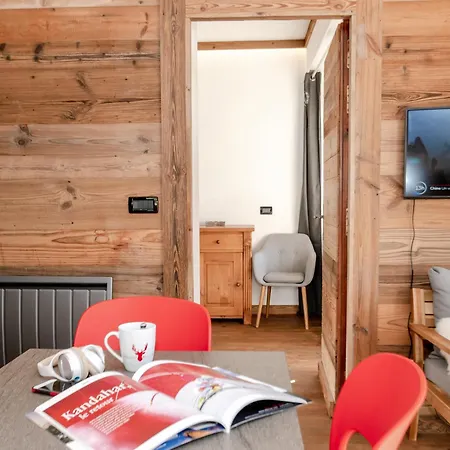 Chaleureux 4 Pers Avec Terrasse Et Wifi, Centre - Fr-1-343-222 * Chamonix